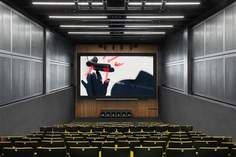 fondazione prada cinema aperto|Cinema Godard .